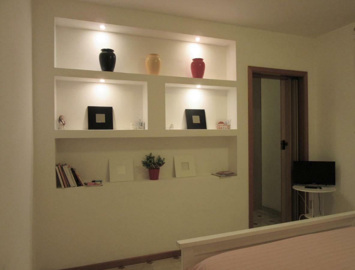 Zara Apartment เตรวิโซ ภายนอก รูปภาพ